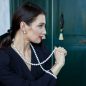 Preview: Klassische Perlenkette weiß rund 11-12 mm, 50 cm, Designverschluss 925er Silber, Gaura Pearls, Estland Bild 2