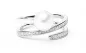 Preview: Geschwungener Ring mit weißer Perle 8-8.5 mm, Zirkonia, 925er rhodiniertes Silber, Gaura Pearls, Estland Preview: Geschwungener Ring mit weißer Perle 8-8.5 mm, Zirkonia, 925er rhodiniertes Silber, Gaura Pearls, Estland