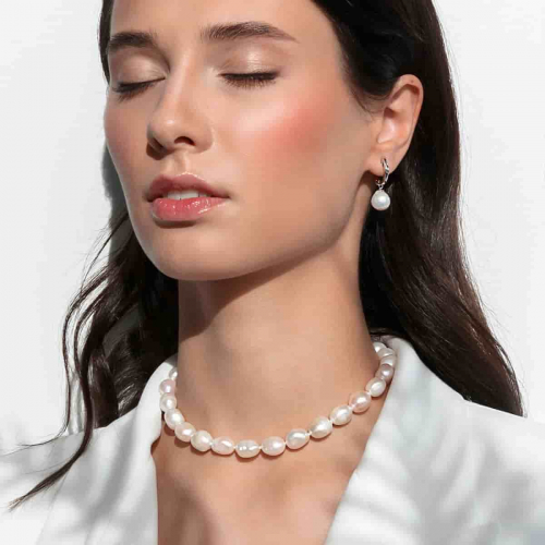 Eleganter Perlenohrring hängend weiß Edison 9-10 mm, Zirkonia, Englischer Verschluss, Gaura Pearls, Estland