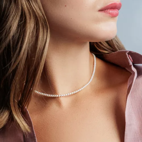 Gaura Pearls Perlenkette - weiß, rund, 5.5 mm, 40-43 cm, 925 Silber Bild 2