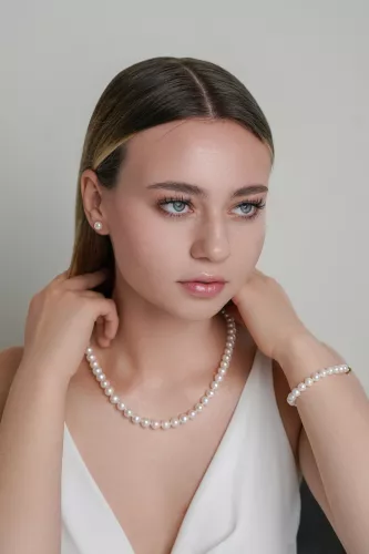 Gaura Pearls Perlenkette - weiß, rund, 50 cm, 585 Weiß/Gelbgold
