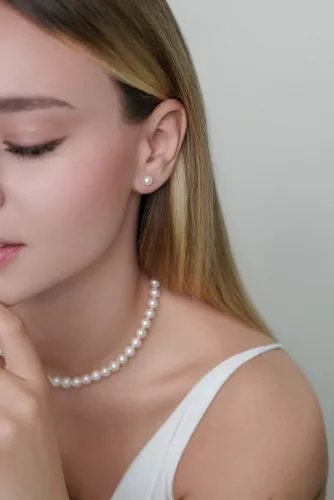 Klassischer Perlenohrstecker weiß rund 6.5-7 mm, 14KT Gelb Gold Sicherheitsverschluss, Gaura Pearls, Estland Bild 2