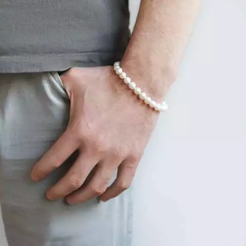 Klassisches Perlenarmband Herrenweiß rund 8-8.5 mm, Verschluss 925er Silber mit Perle, Gaura Pearls, Estland