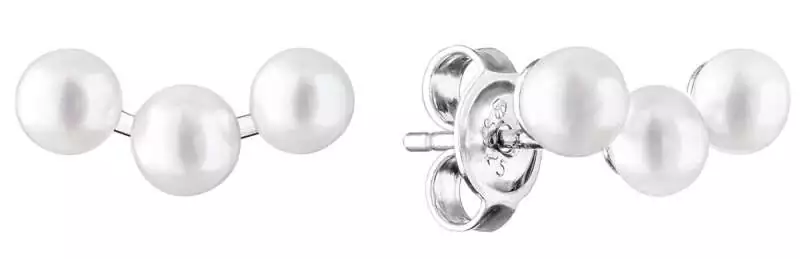 Moderner sportlicher Perlenohrstecker weiß klein rund 3.5-4 mm, Verschluss 925er Silber, Gaura Pearls, Estland