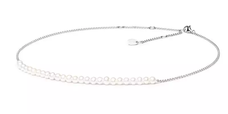 Filigrane moderne Silberkette natürliche Perlen weiß rund 4.5-5 mm, 38 cm, Verschluss variierbar, Gaura Pearls, Estland