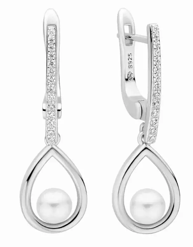 Eleganter Perlenohrhänger weiß 5-5.5 mm, Zirkonia, 925er Silberketten, Sich.verschluss, Gaura Pearls, Estland