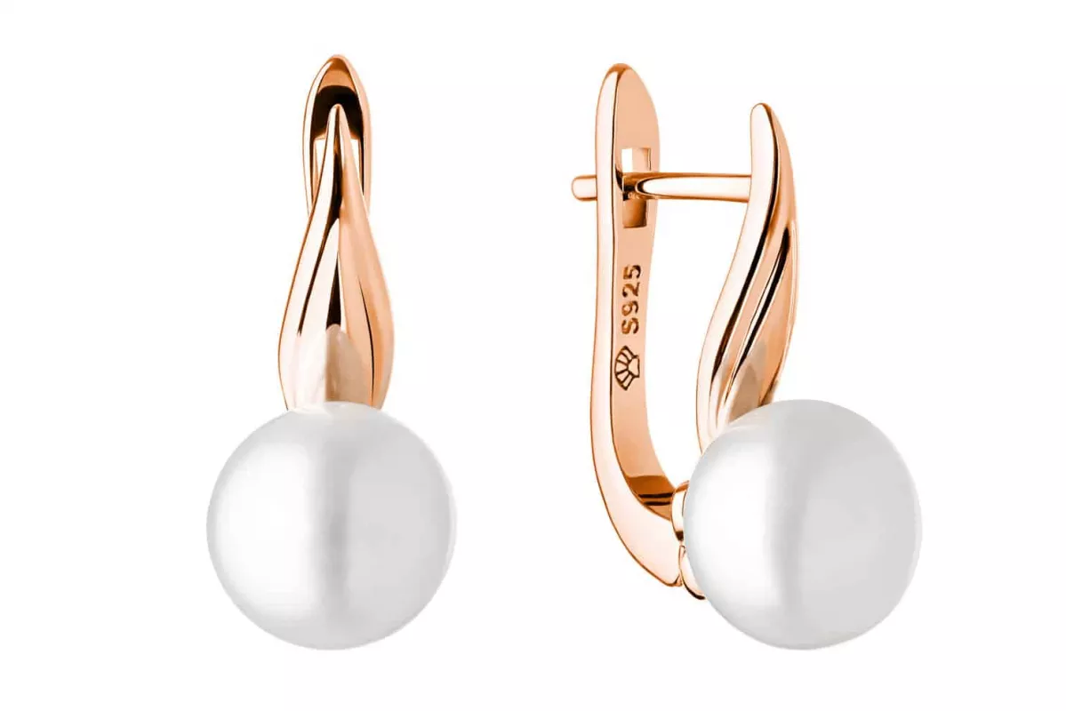 Eleganter Perlenohrring Roségold 585 plattiert (1 Mik) rund weiß 8-8.5mm, Engl. Verschluss, Gaura Pearls, Estland Eleganter Perlenohrring Roségold 585 plattiert (1 Mik) rund weiß 8-8.5mm, Engl. Verschluss, Gaura Pearls, Estland