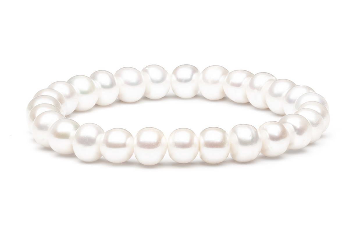 Klassisches Perlenarmband weiß halbrund 8-9 mm, 19 cm Länge flexibles Band, Gaura Pearls, Estland