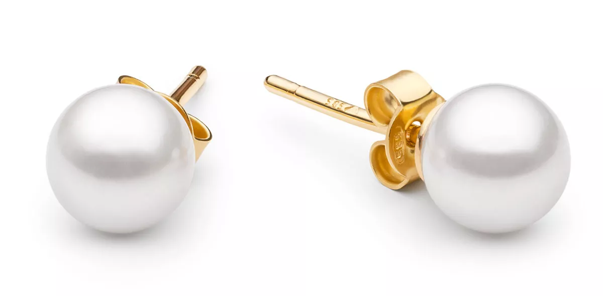 Klassischer Akoya Perlenohrstecker weiß rund 6.5-7 mm, 14KT Gelbgold, Sicherheitsverschluss, Gaura Pearls, Estland Klassischer Akoya Perlenohrstecker weiß rund 6.5-7 mm, 14KT Gelbgold, Sicherheitsverschluss, Gaura Pearls, Estland