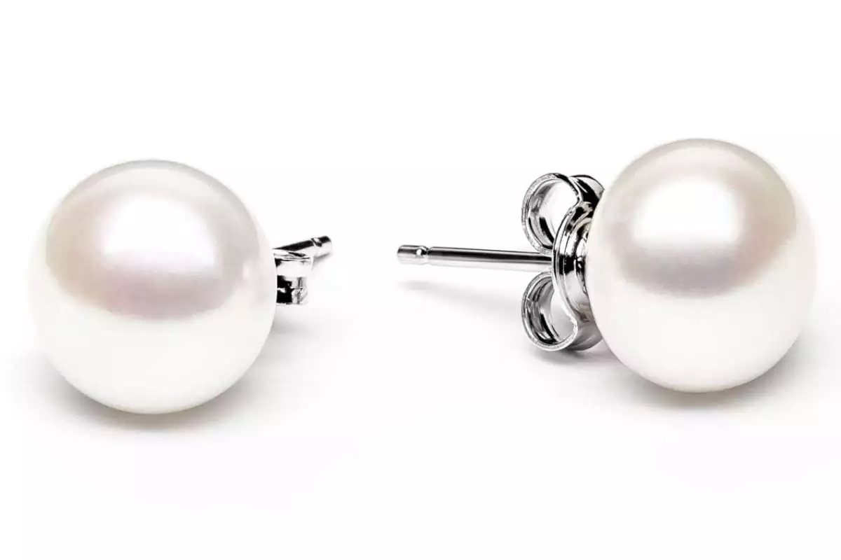 Klassischer Perlenohrstecker weiß 9-10 mm, Button, 925er Silber Sicherheitsverschluss, Gaura Pearls, Estland