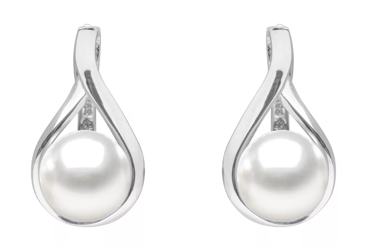 Casual Perlenohrring weiß rund 8.5-9 mm, Englischer Verschluss, 925er Silber, Gaura Pearls, Estland Casual Perlenohrring weiß rund 8.5-9 mm, Englischer Verschluss, 925er Silber, Gaura Pearls, Estland
